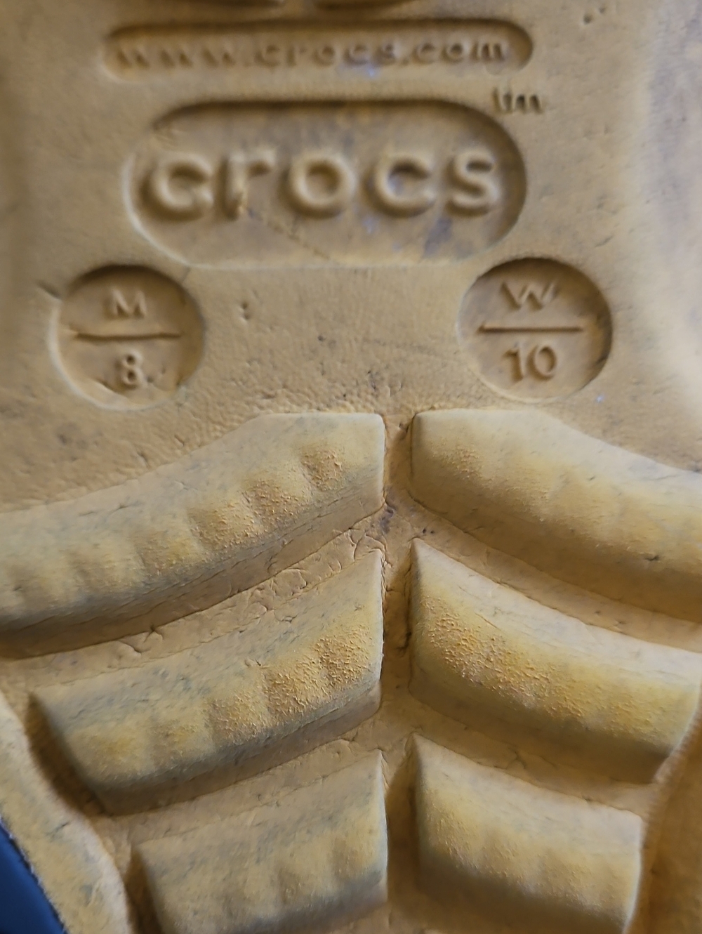 Crocs Mens 8/Womens 10..Good Used Shape..These Single Owner . - Picture 4 of 11